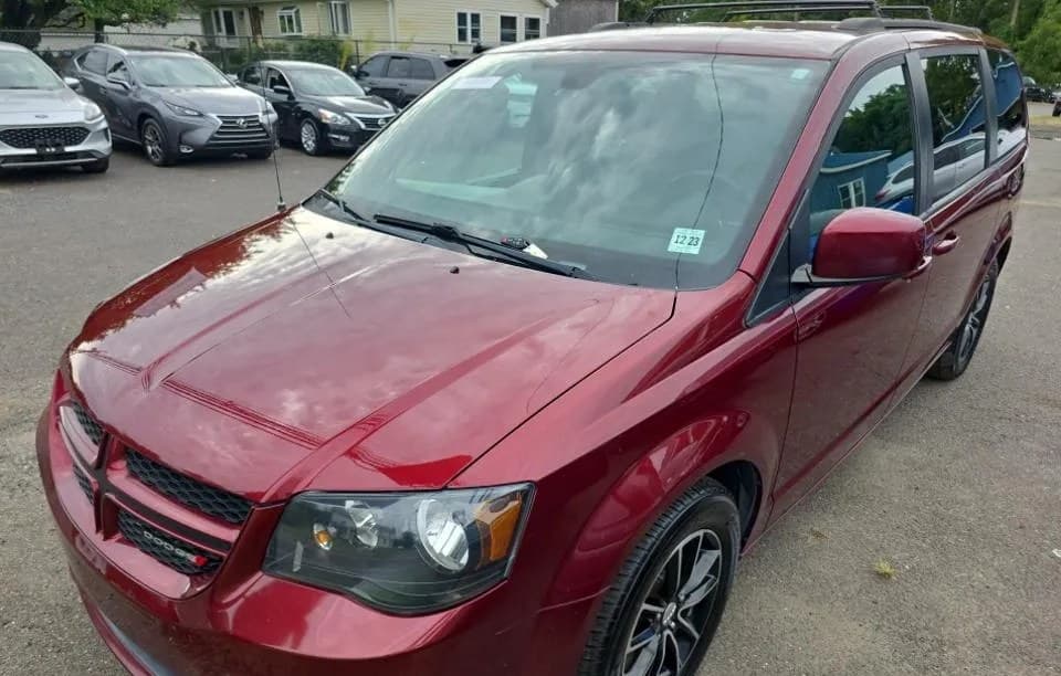 2018 DODGE GRAND CARAVAN GT 121.2" WB