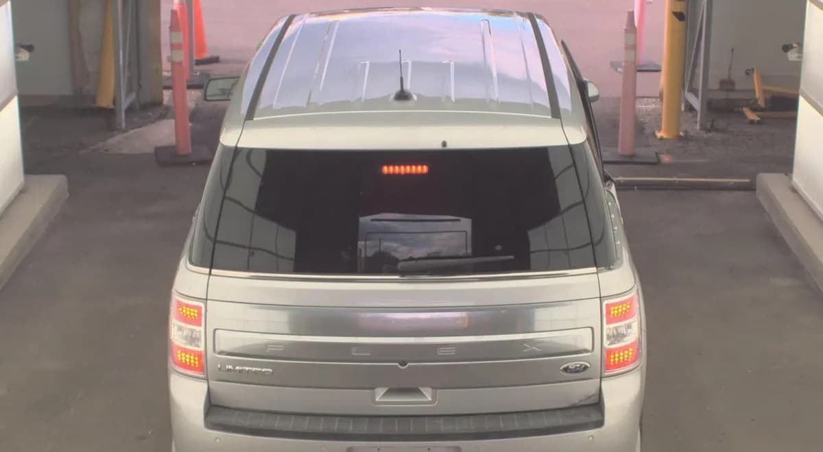 2017 FORD FLEX Limited 4