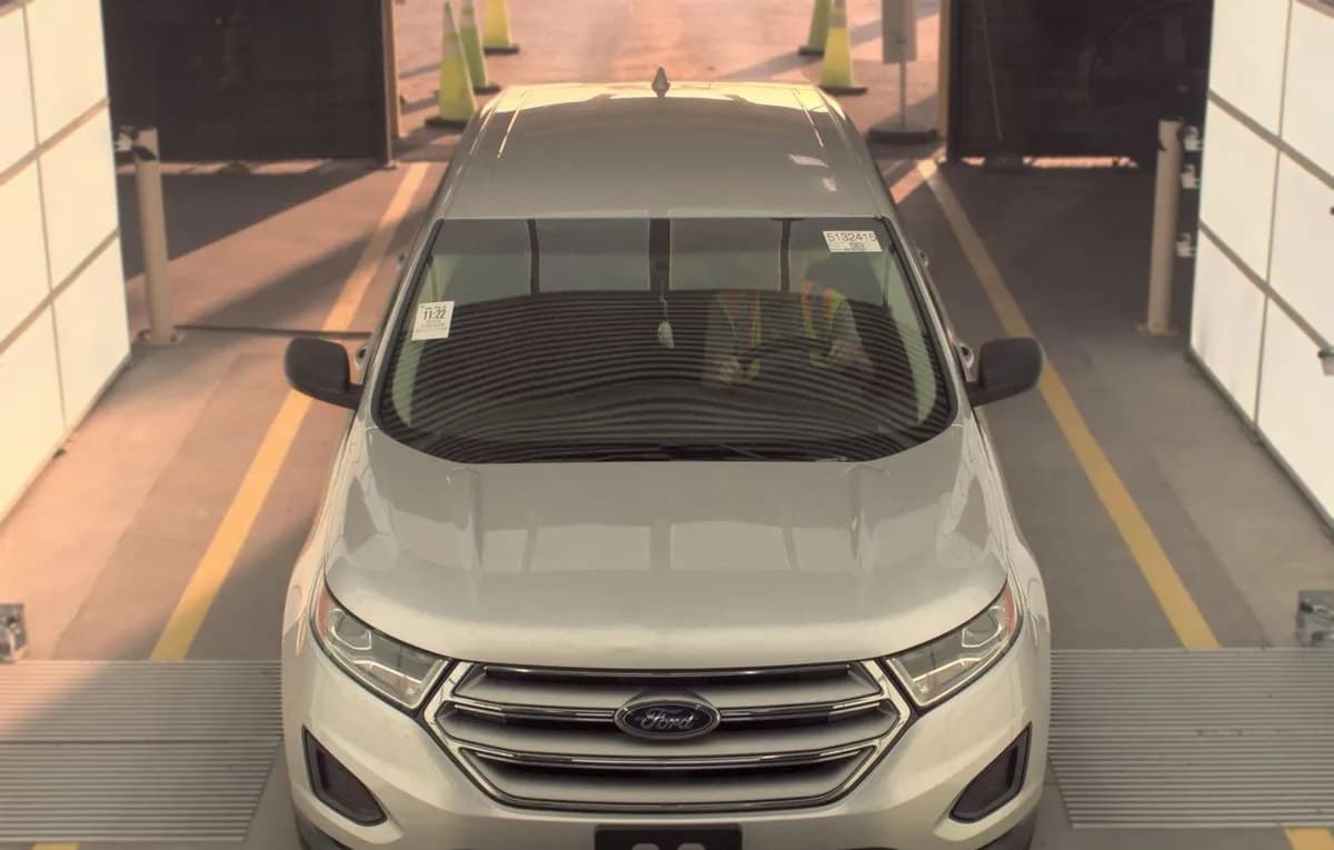 2018 FORD EDGE SE 2