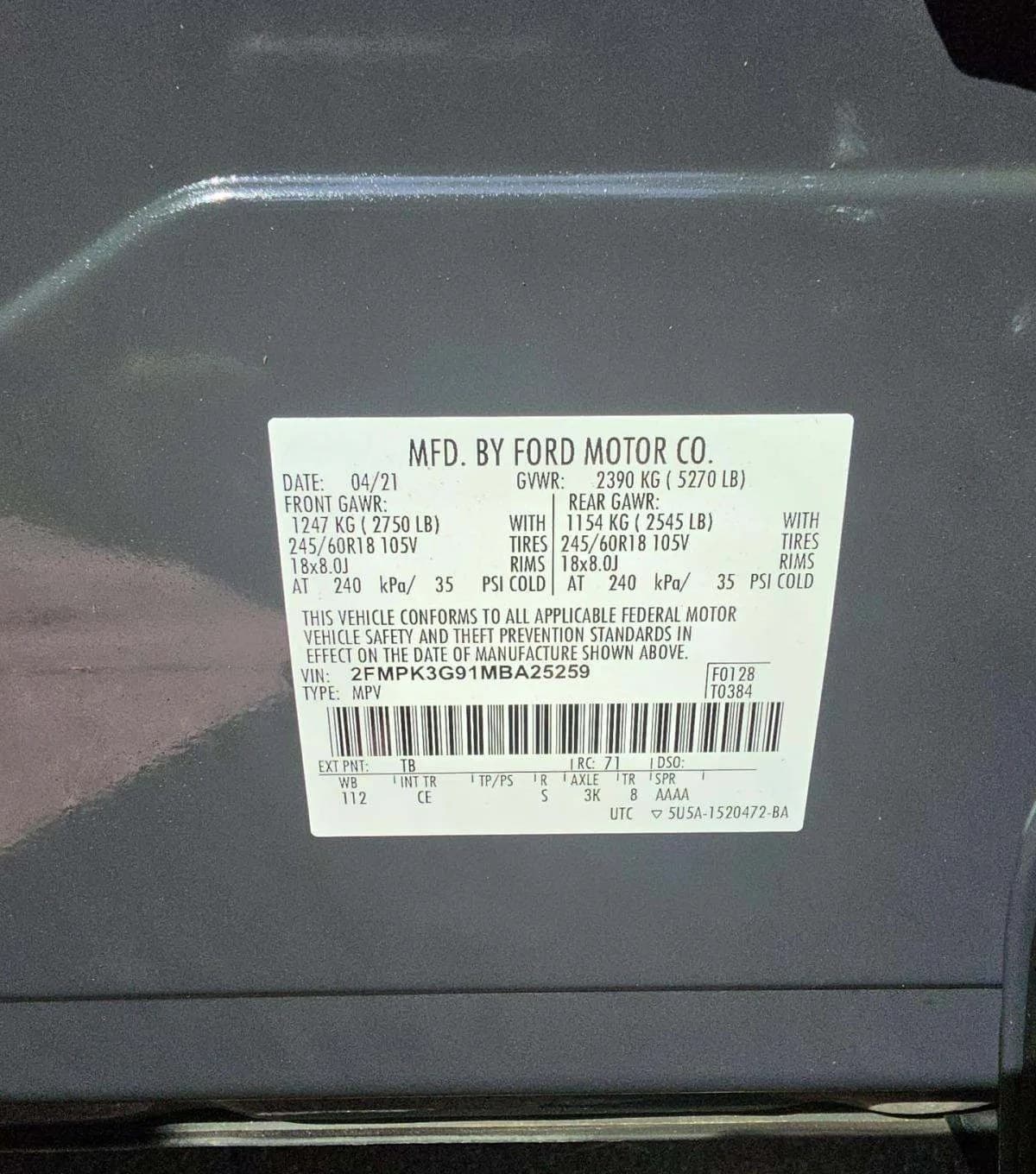 2021 FORD EDGE SE 3