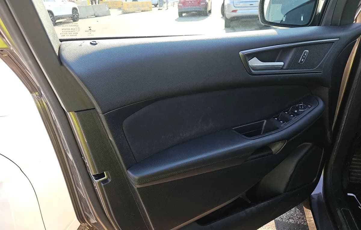 2019 FORD EDGE SE 6
