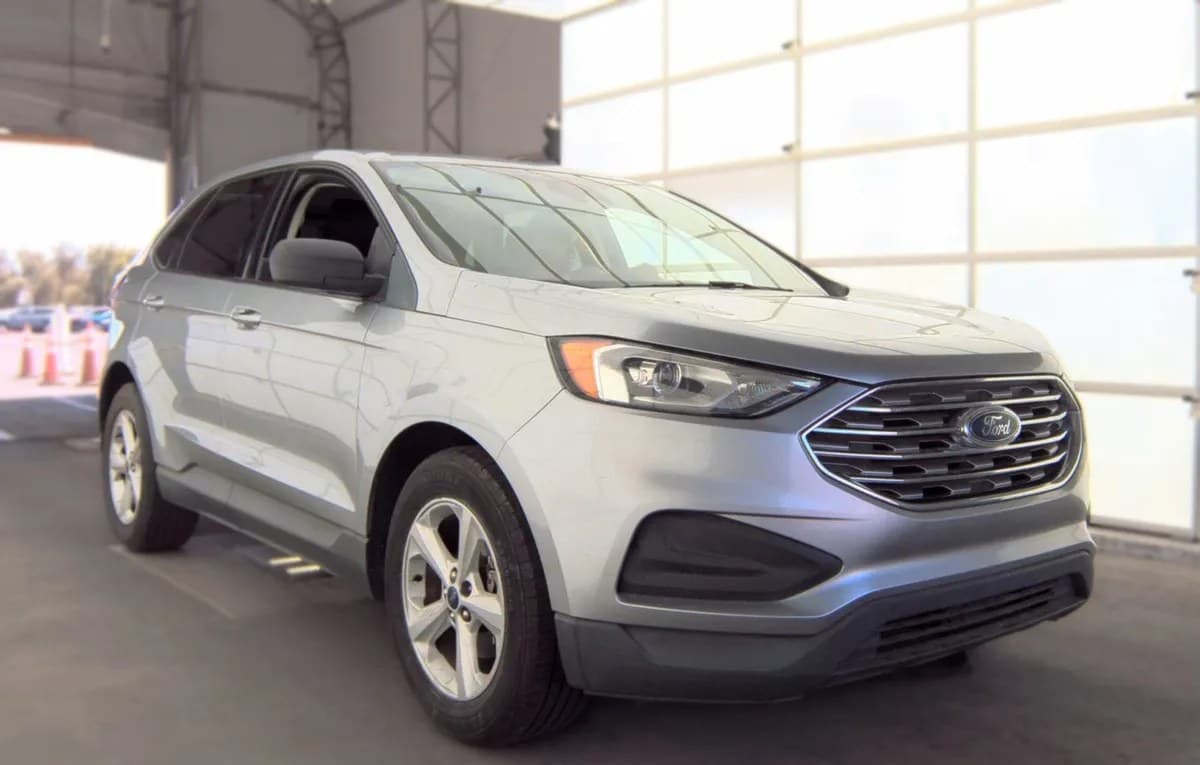 2020 FORD EDGE SE 3