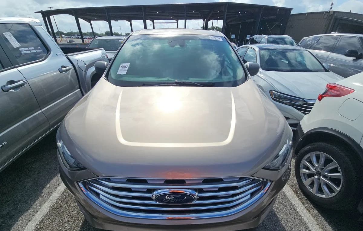 2020 FORD EDGE SE 3
