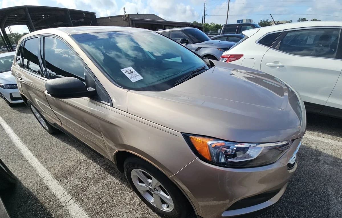 2020 FORD EDGE SE 4