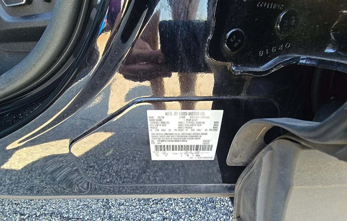 2018 FORD EDGE TITANIUM 3