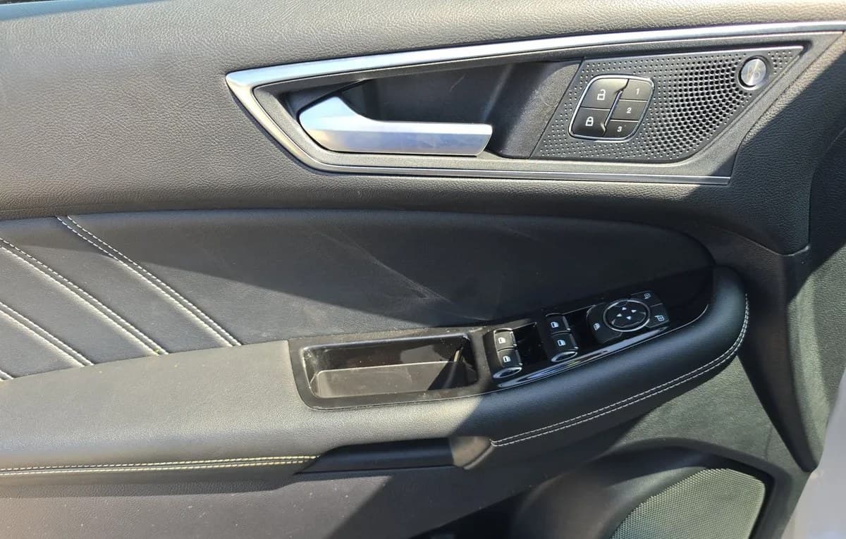 2019 FORD EDGE ST 6