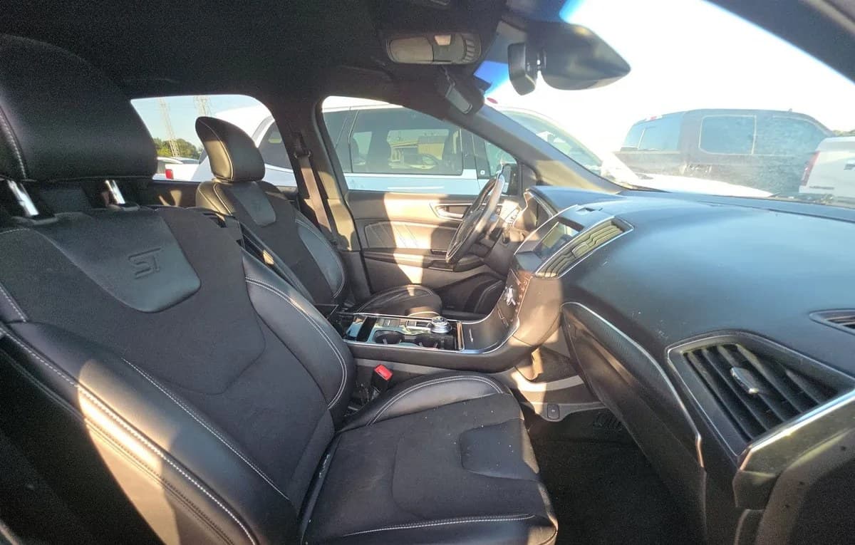 2019 FORD EDGE ST 5
