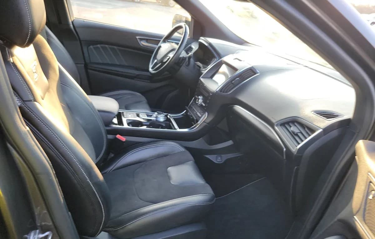 2019 FORD EDGE ST 5