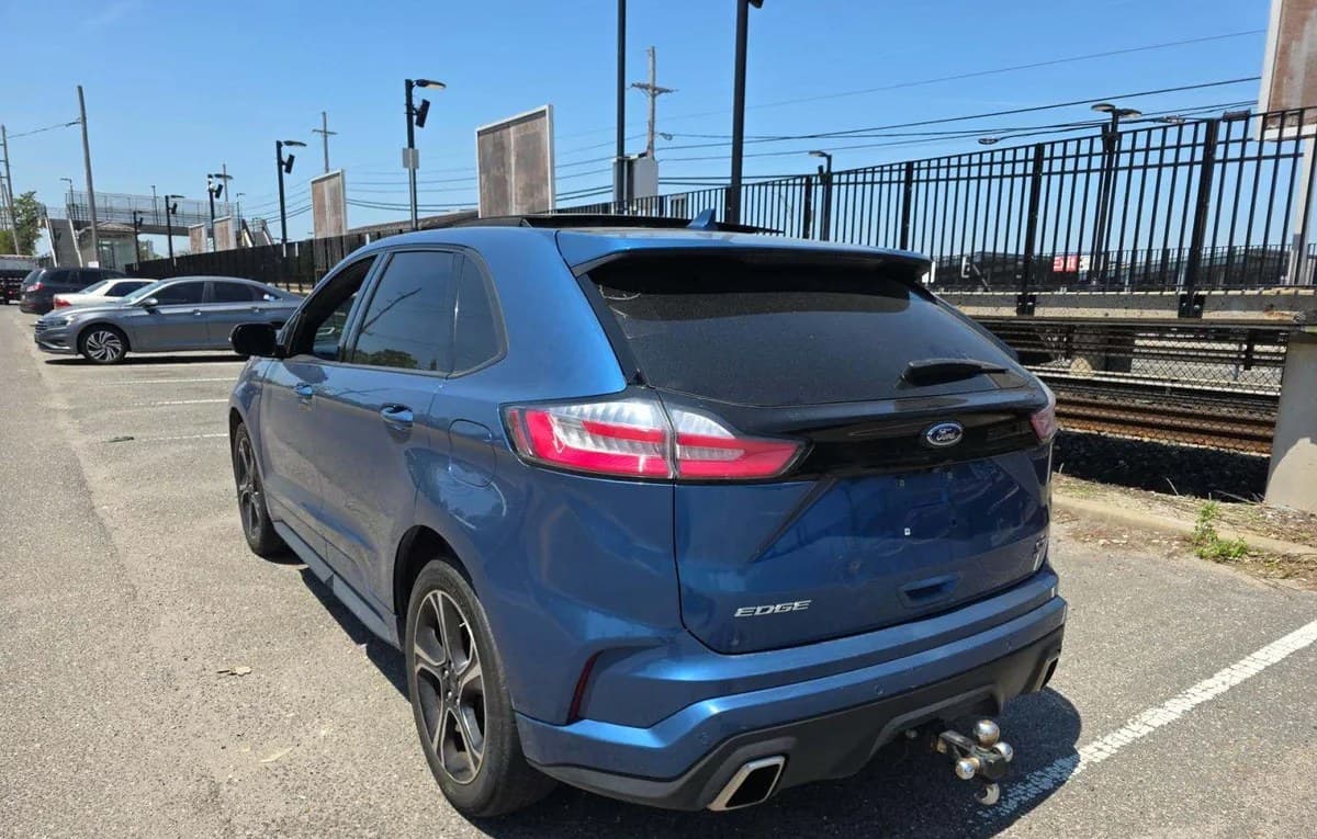 2019 FORD EDGE ST 3