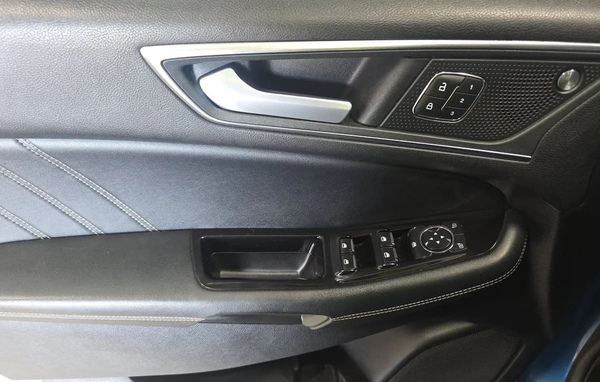 2020 FORD EDGE ST 6