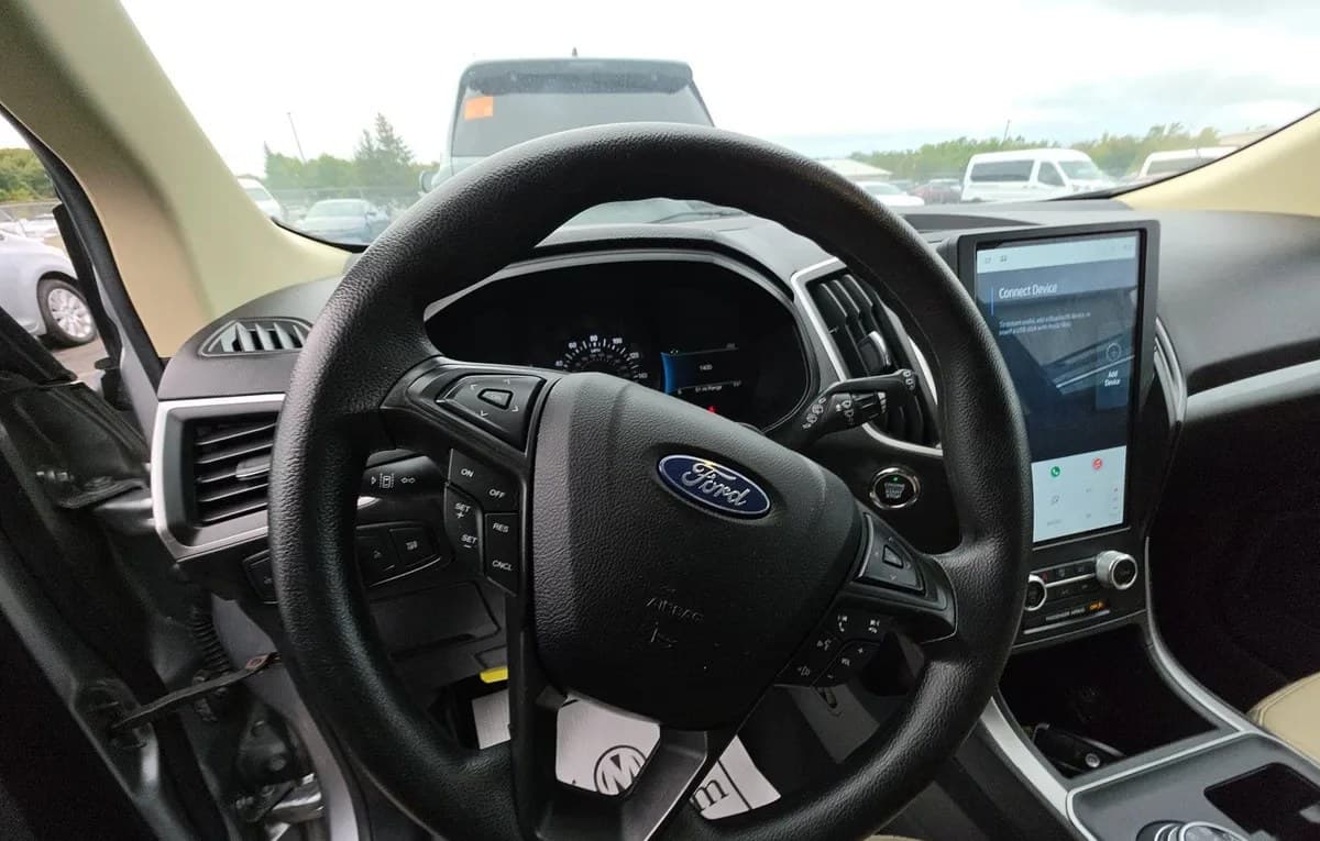 2022 FORD EDGE SE 7