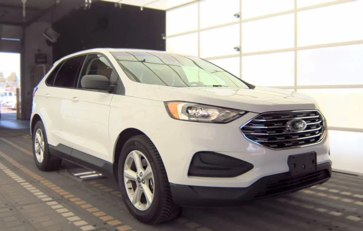 2020 FORD EDGE SE 4