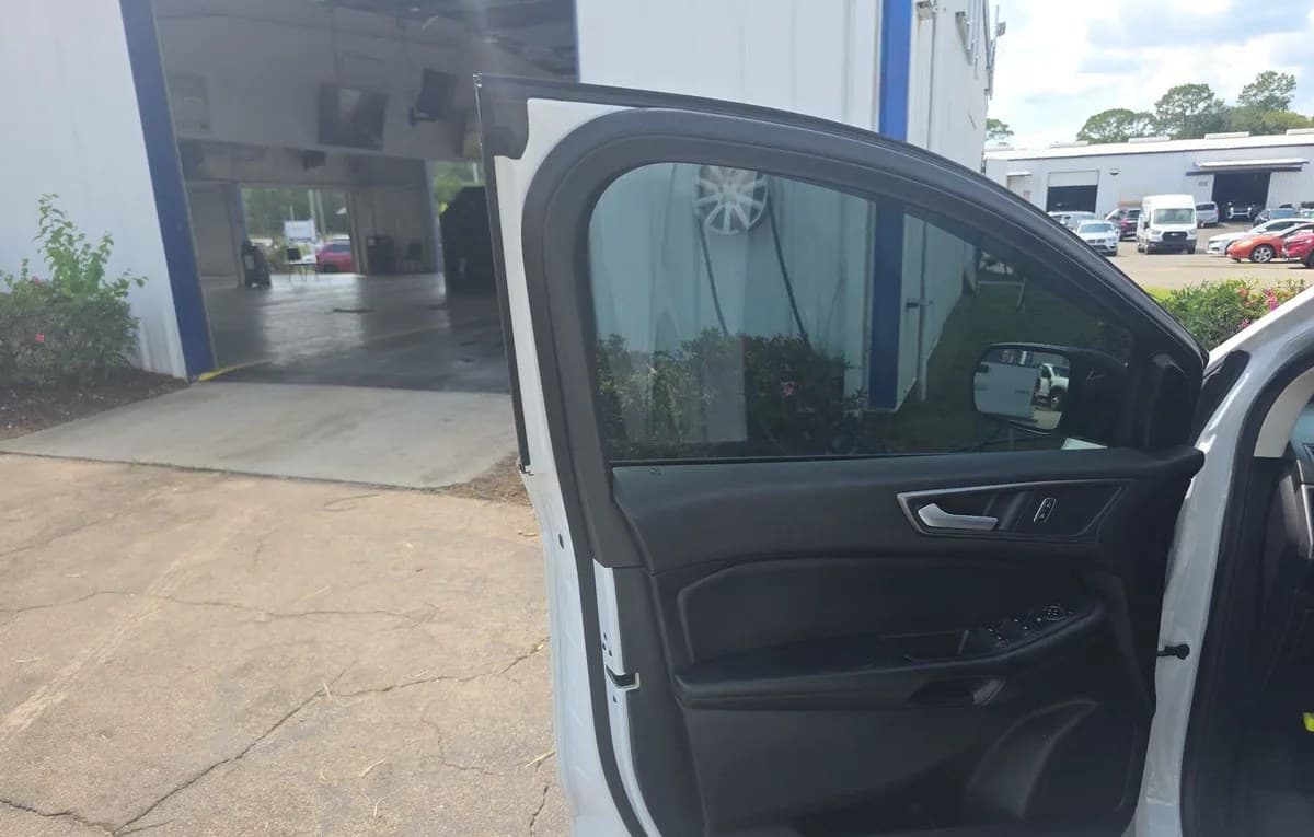 2021 FORD EDGE SE 6