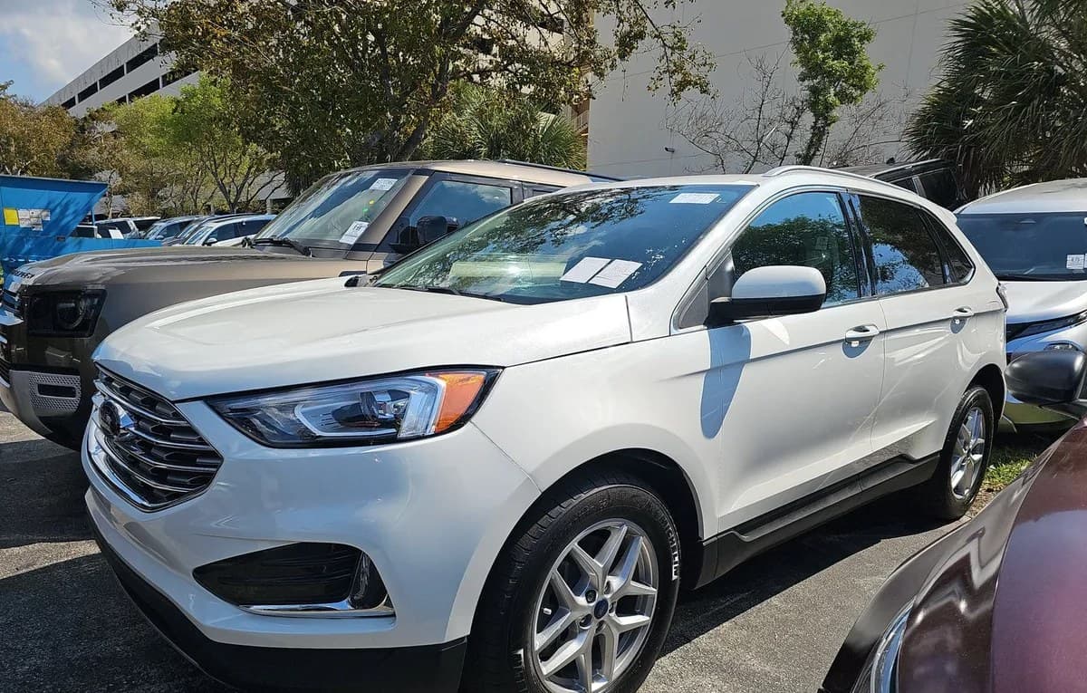 2022 FORD EDGE SEL 2