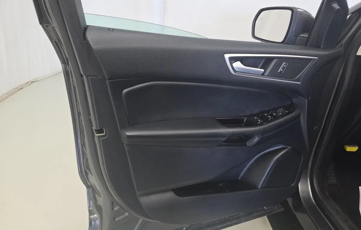 2020 FORD EDGE SEL 5