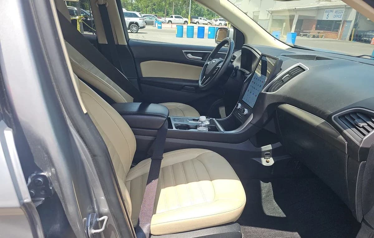 2022 FORD EDGE SEL 5