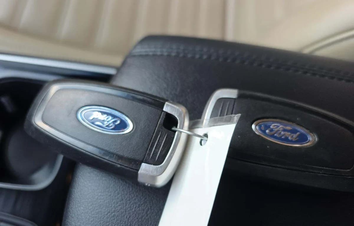 2019 FORD EDGE SEL 5