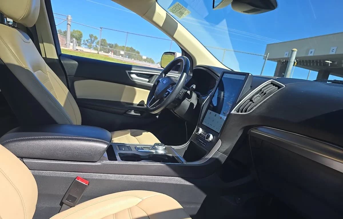 2022 FORD EDGE SEL 5