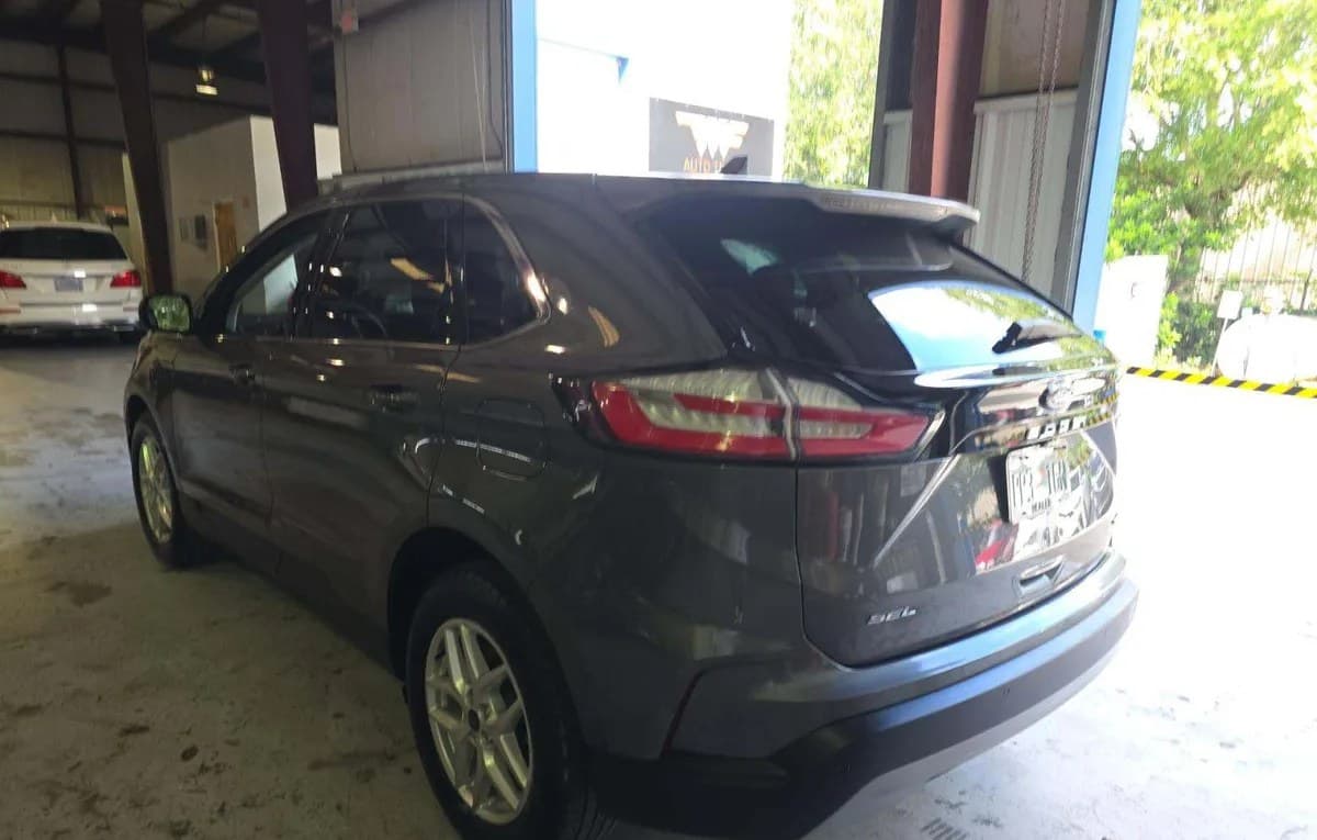 2022 FORD EDGE SEL 3