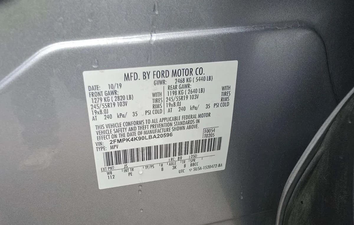 2020 FORD EDGE Titanium 3