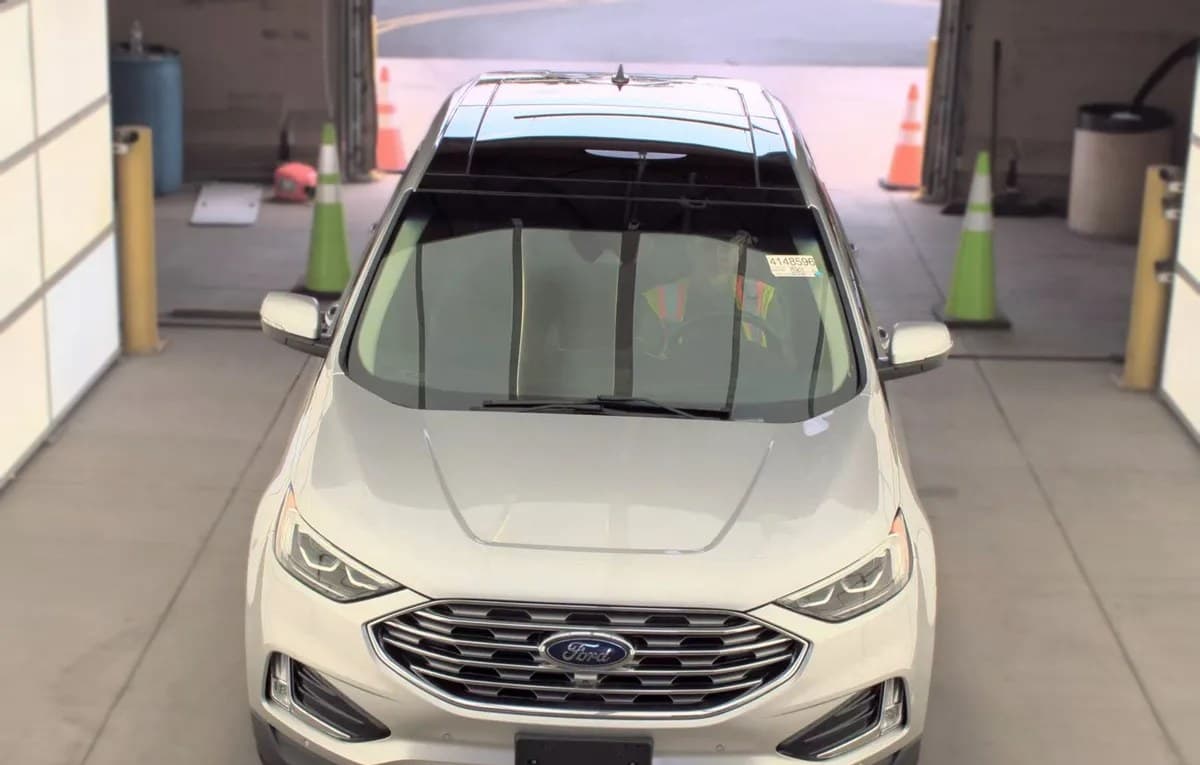 2019 FORD EDGE TITANIUM 3