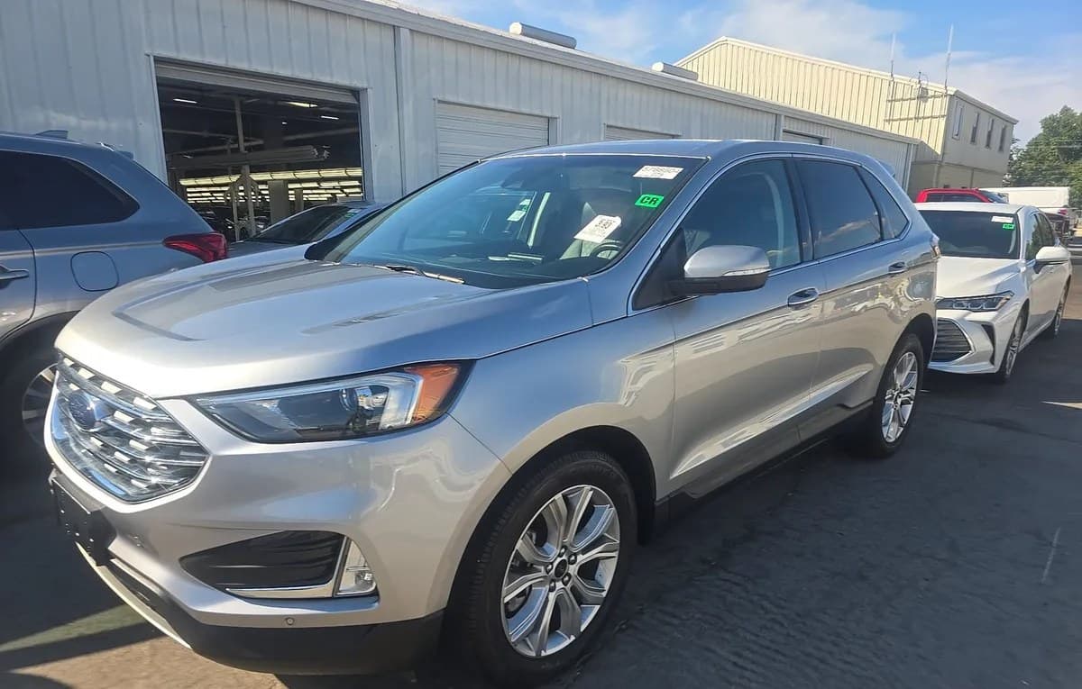 2023 FORD EDGE Titanium 2