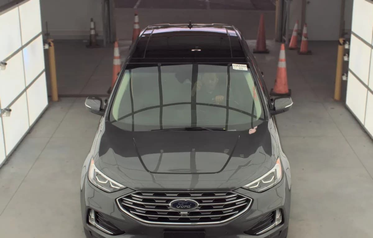 2020 FORD EDGE Titanium 3