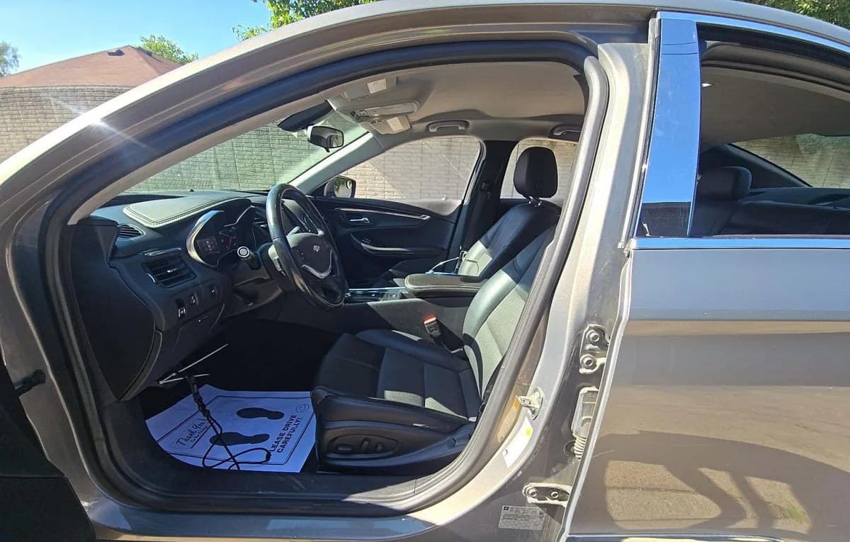 2018 CHEVROLET IMPALA LT 4