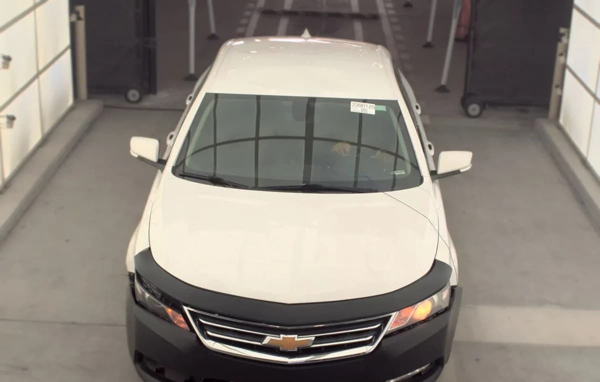 2018 CHEVROLET IMPALA LT 2