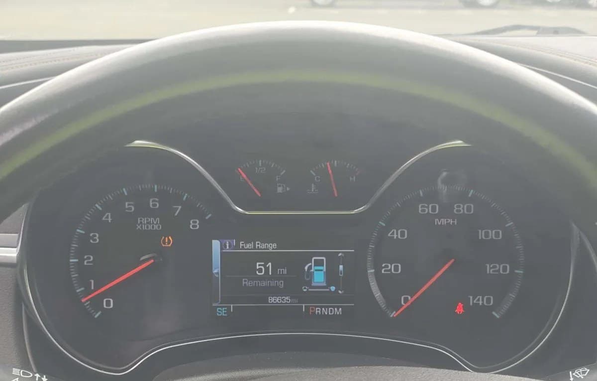 2017 CHEVROLET IMPALA LT 6