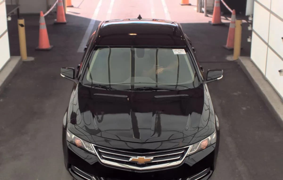 2017 CHEVROLET IMPALA LT 3