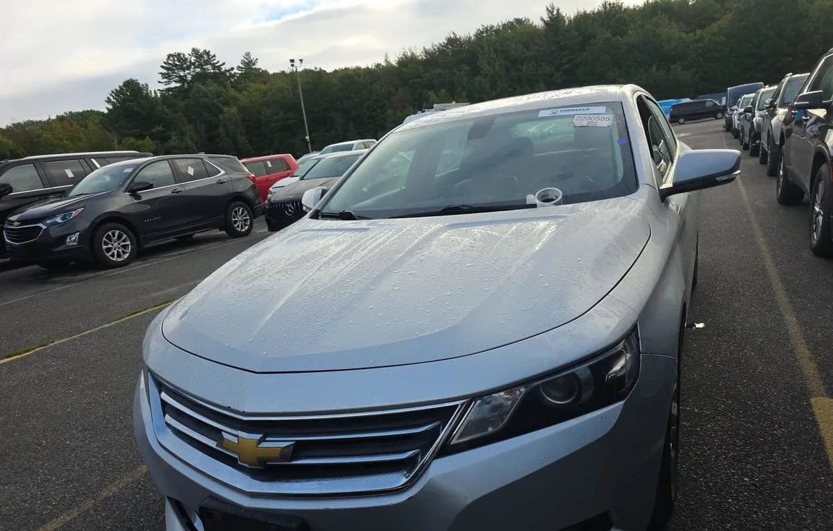 2019 CHEVROLET IMPALA LT 2