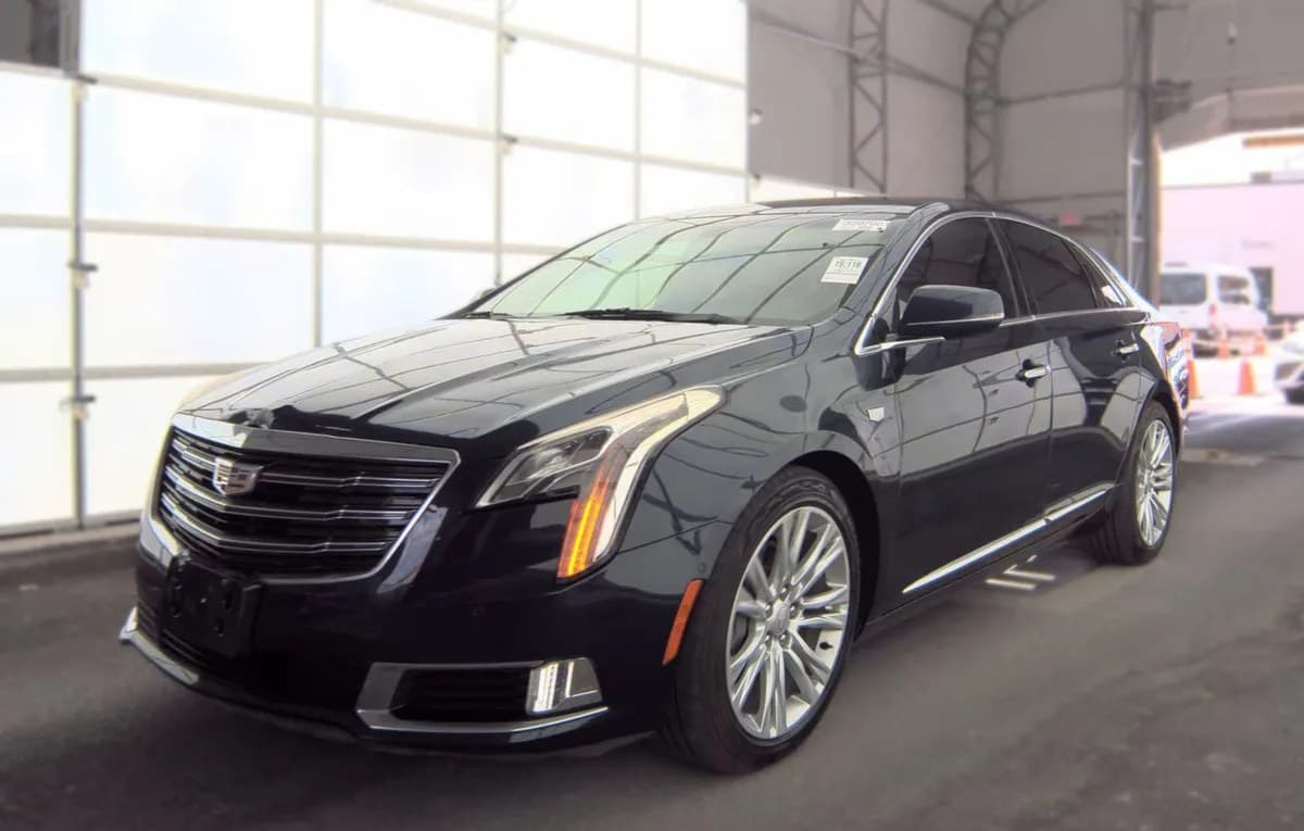 2019 CADILLAC XTS Luxury 2