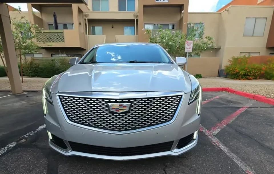 2018 CADILLAC XTS Luxury 2