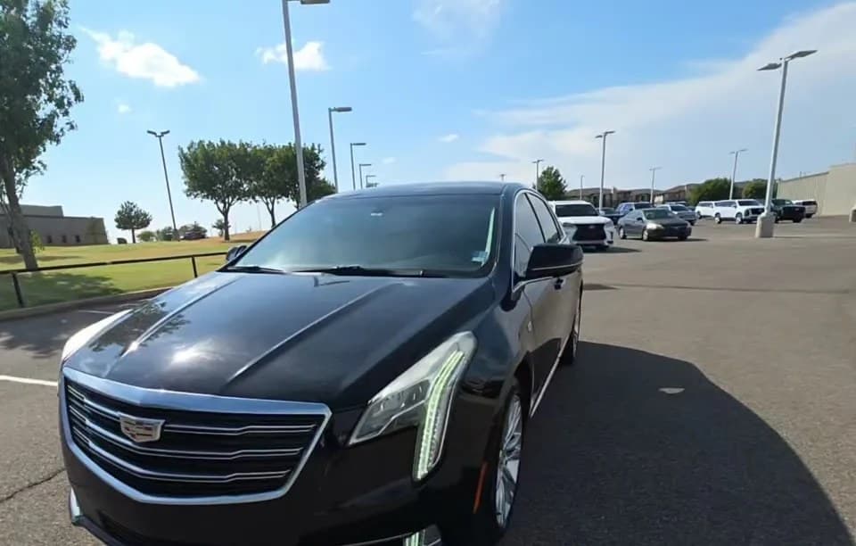 2018 CADILLAC XTS Luxury 2