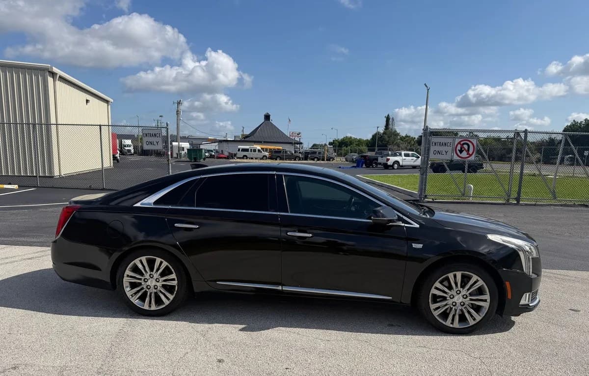 2019 CADILLAC XTS Luxury 5