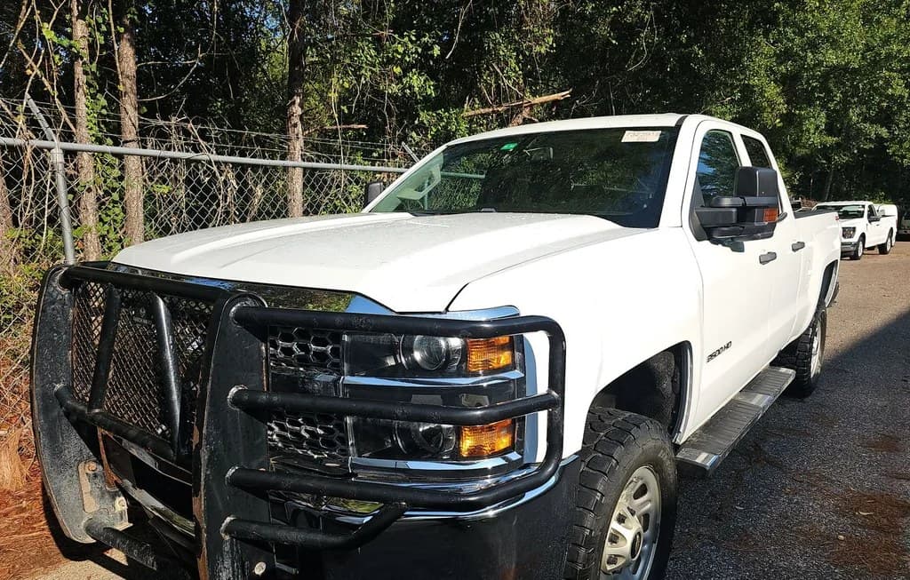 2019 CHEVROLET SILVERADO 2500HD WT EXTENDED CAB MEDIUM BED 1WT 1