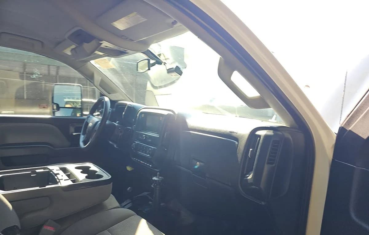 2019 CHEVROLET SILVERADO 2500HD WT EXTENDED CAB MEDIUM BED 1WT 5