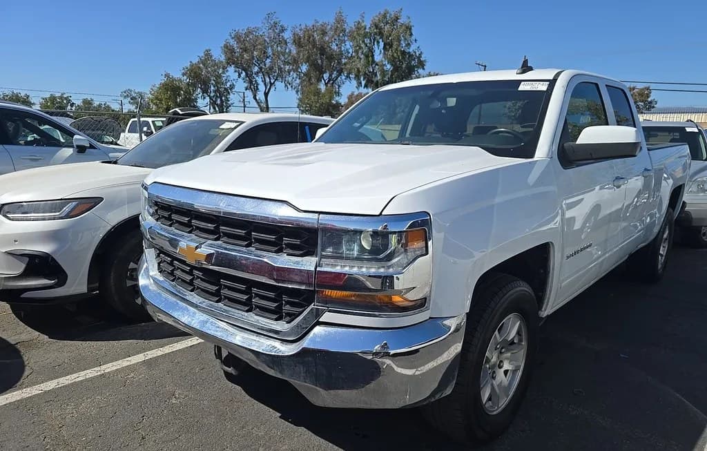 2019 CHEVROLET SILVERADO 1500 LD LT EXTENDED CAB MEDIUM BED 1LT 1