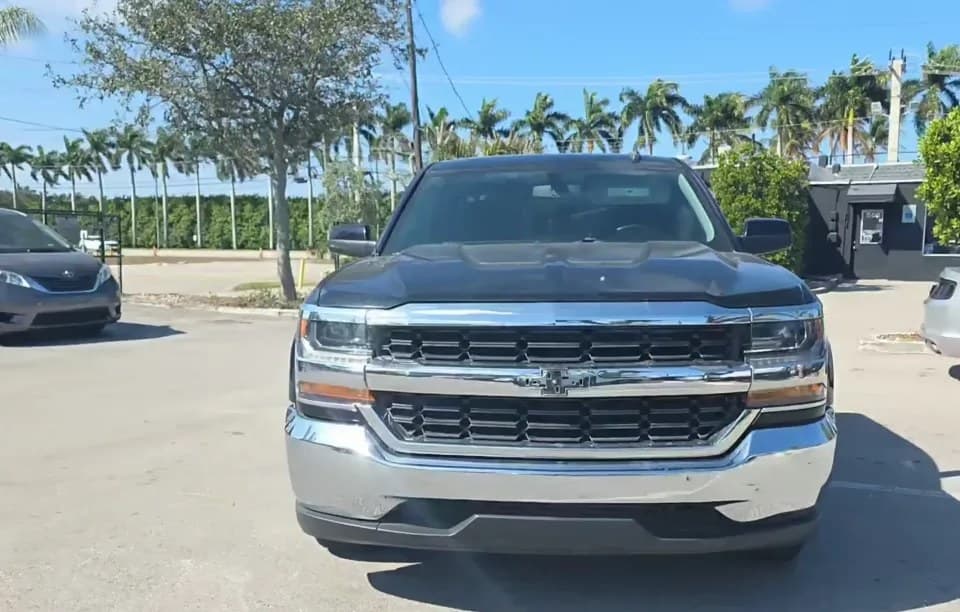 2019 CHEVROLET SILVERADO 1500 LD LT EXTENDED CAB MEDIUM BED 1LT 3