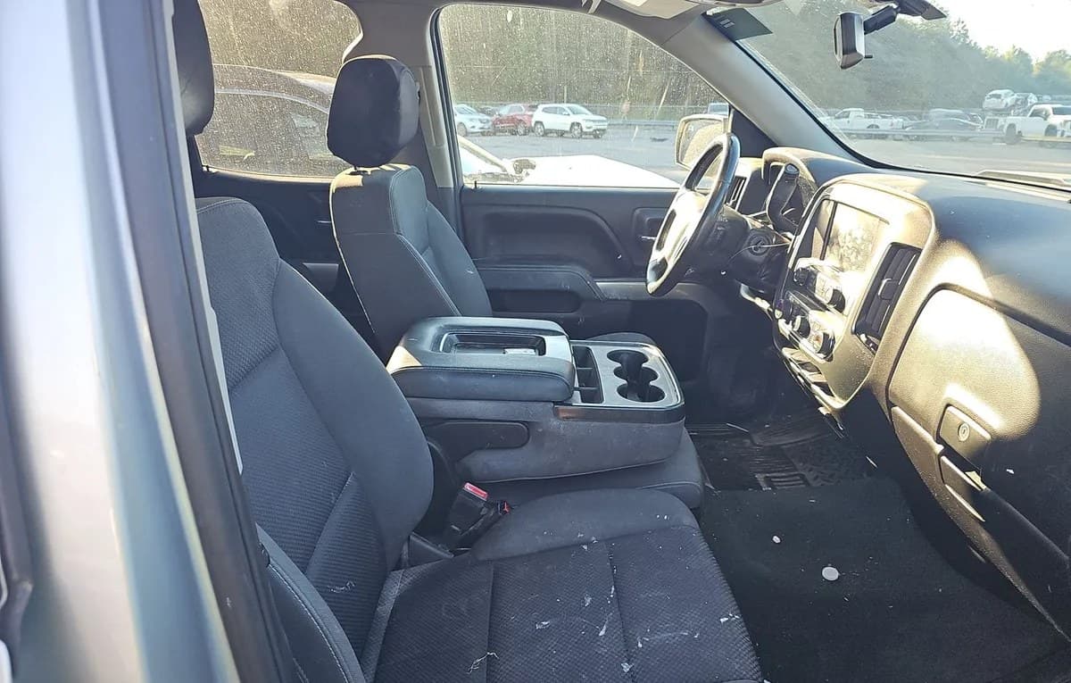 2019 CHEVROLET SILVERADO 1500 LD LT EXTENDED CAB MEDIUM BED 1LT 5