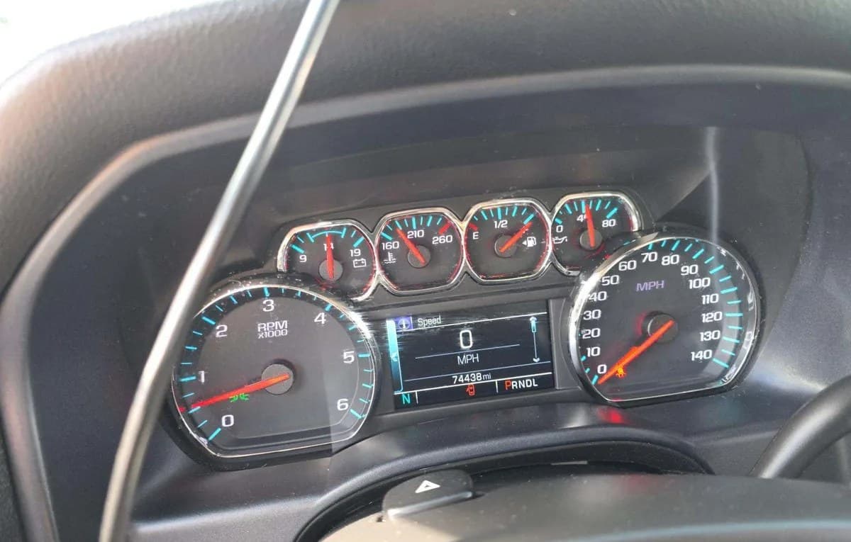 2019 CHEVROLET SILVERADO 1500 LD LT EXTENDED CAB MEDIUM BED 1LT 6