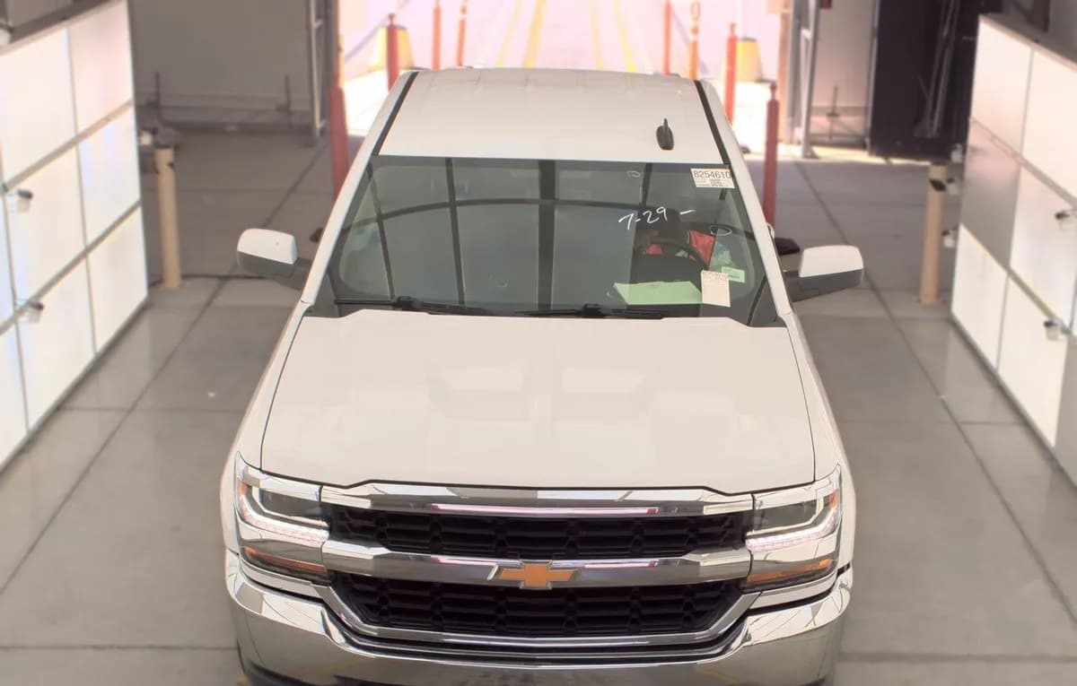 2019 CHEVROLET SILVERADO 1500 LD LT EXTENDED CAB MEDIUM BED 1LT 3