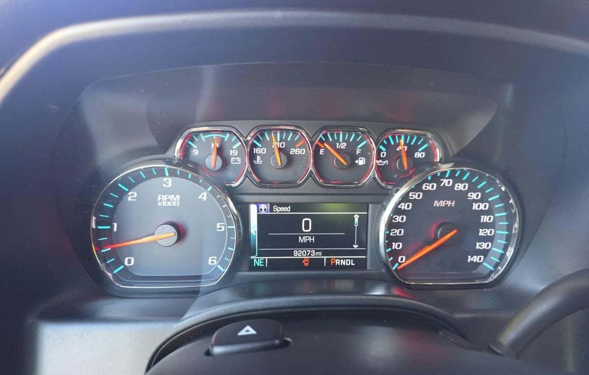 2019 CHEVROLET SILVERADO 1500 LD LT EXTENDED CAB MEDIUM BED 1LT 6