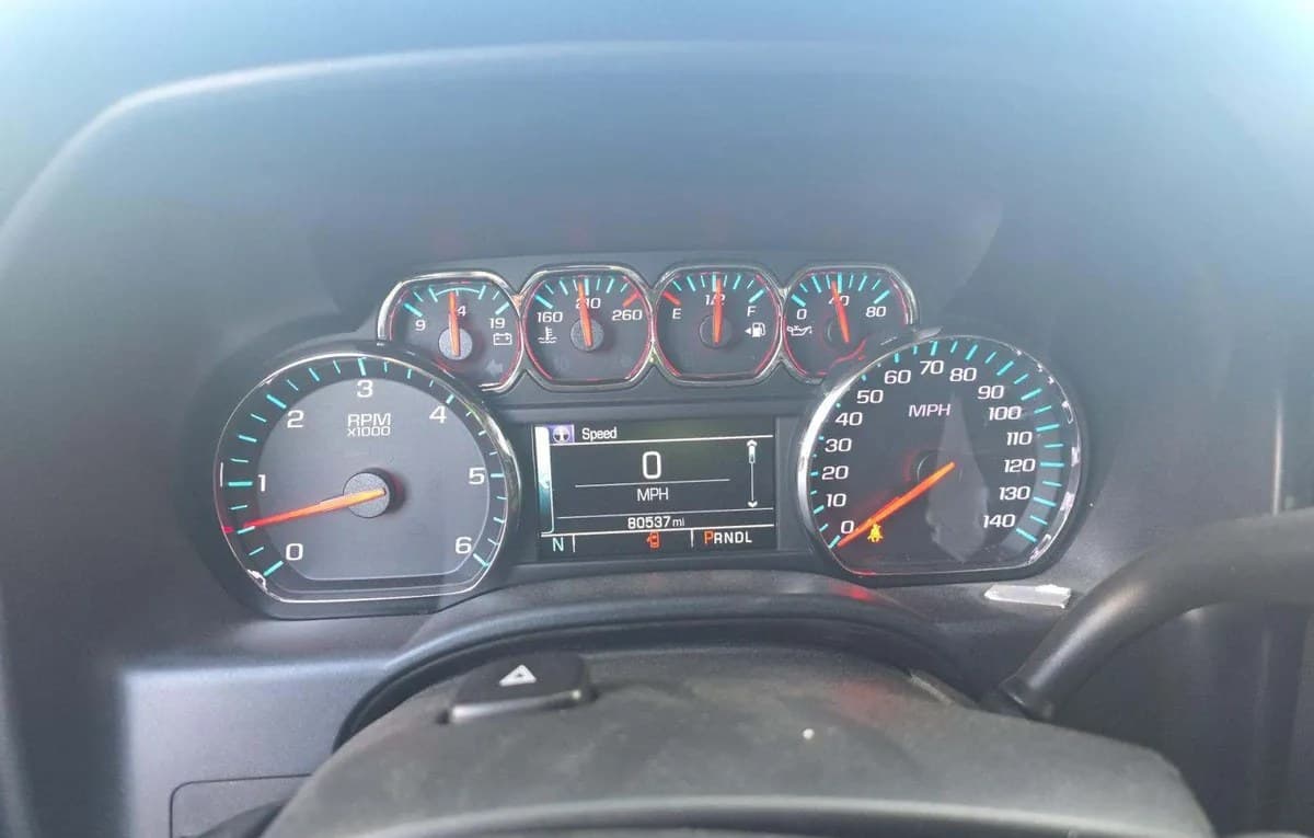 2019 CHEVROLET SILVERADO 1500 LD LT EXTENDED CAB MEDIUM BED 1LT 6