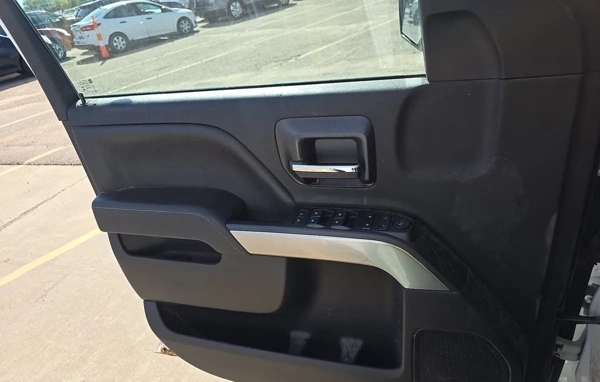 2019 CHEVROLET SILVERADO 1500 LD LT EXTENDED CAB MEDIUM BED 1LT 6