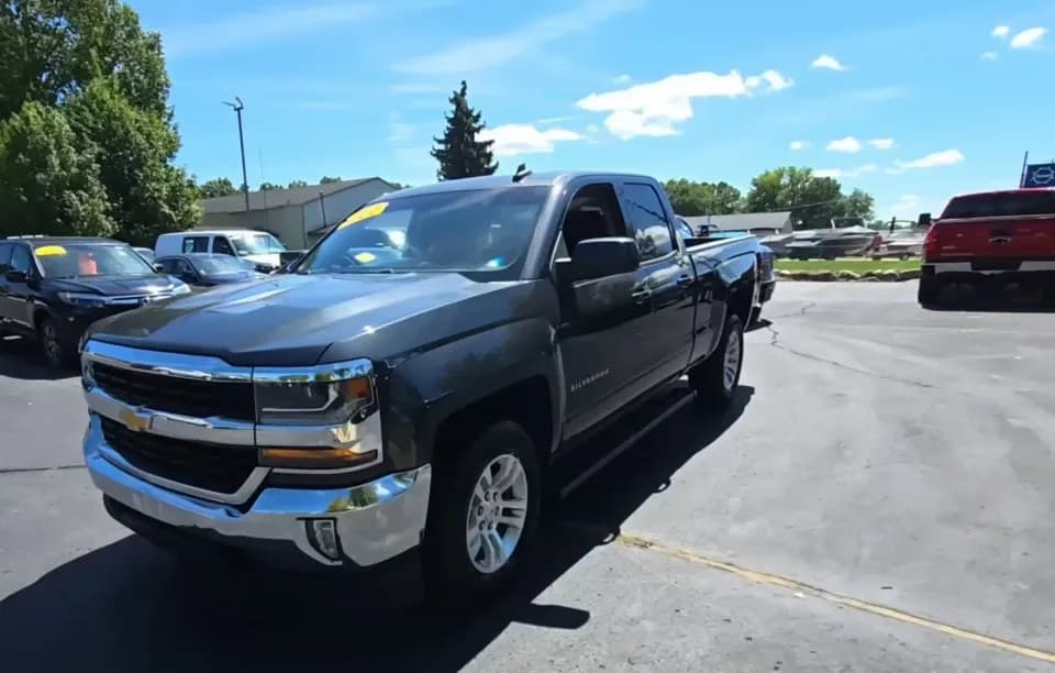 2019 CHEVROLET SILVERADO 1500 LD LT EXTENDED CAB MEDIUM BED 1LT 1