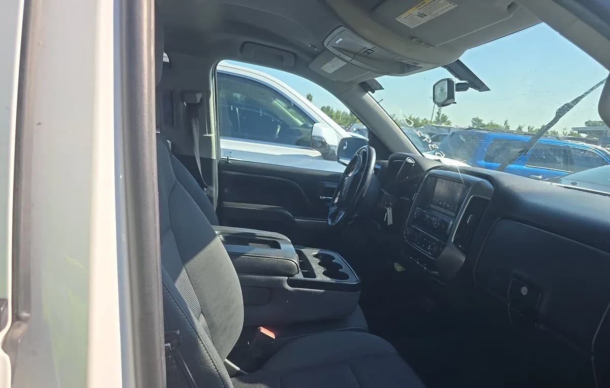 2019 CHEVROLET SILVERADO 1500 LD LT EXTENDED CAB MEDIUM BED 1LT 5