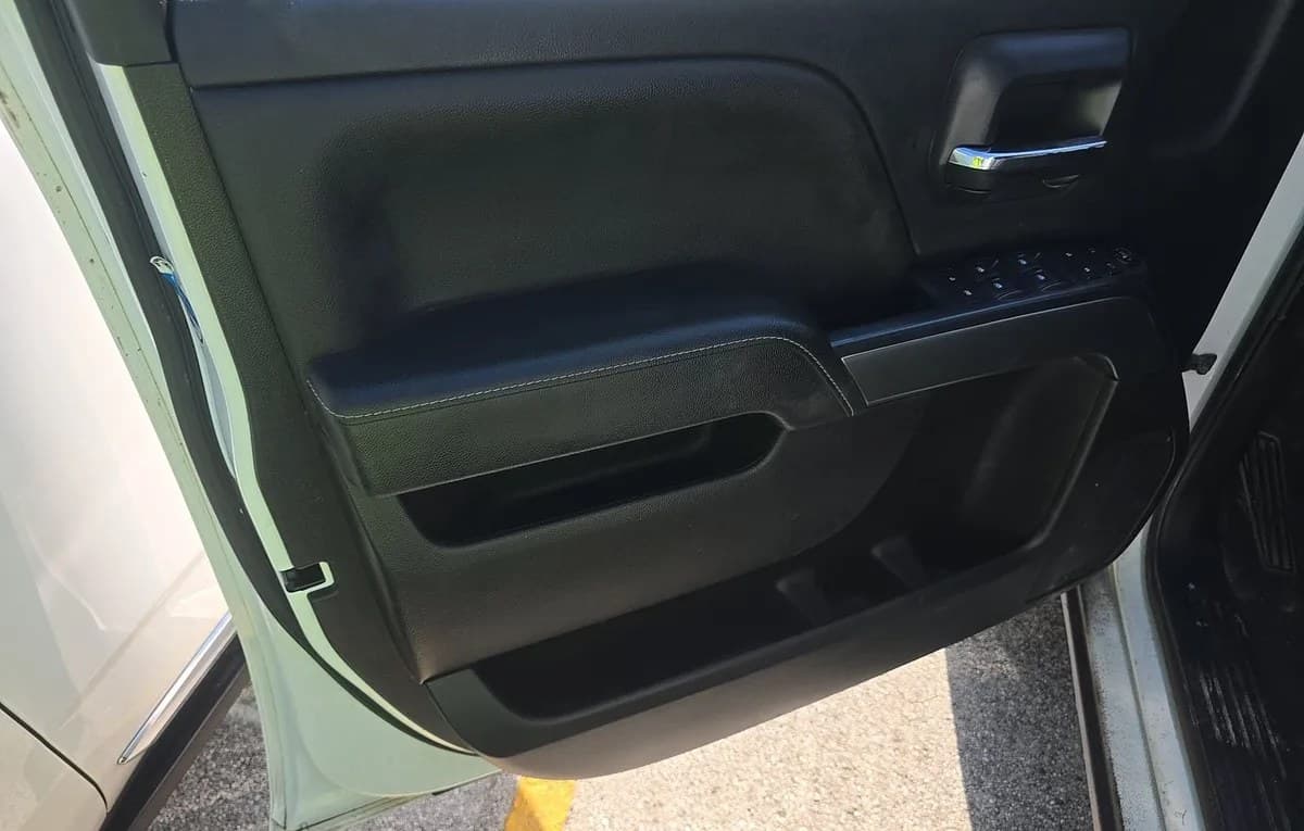 2019 CHEVROLET SILVERADO 1500 LD LT EXTENDED CAB MEDIUM BED 1LT 6