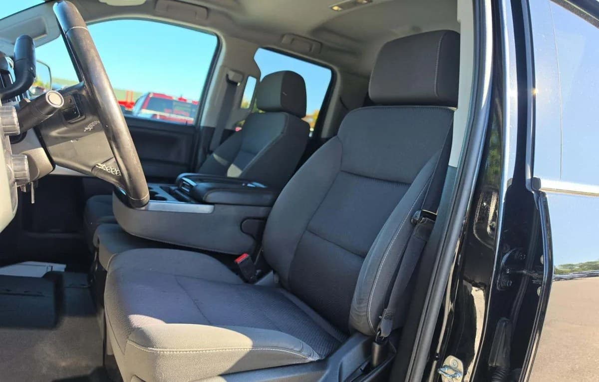 2019 CHEVROLET SILVERADO 1500 LD LT EXTENDED CAB MEDIUM BED 1LT 4